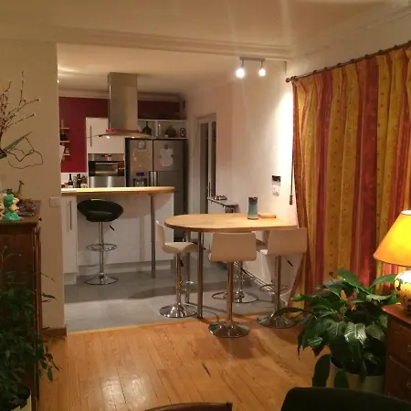 Maison Avec Jardin, Grande Piscine * Sain-Bel